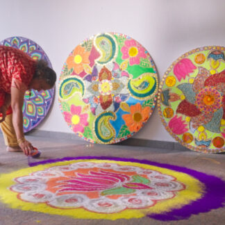 Hands on Rangoli by Group Drawing