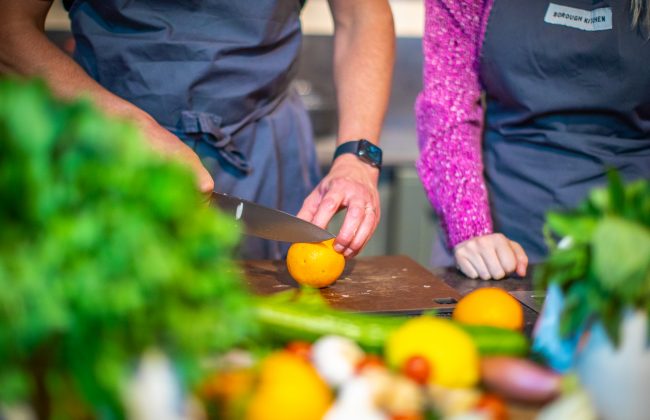 Kitchen Knives and How to Use Them Correctly