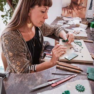 Crafting Meaning in Jewellery with Rachel Entwistle