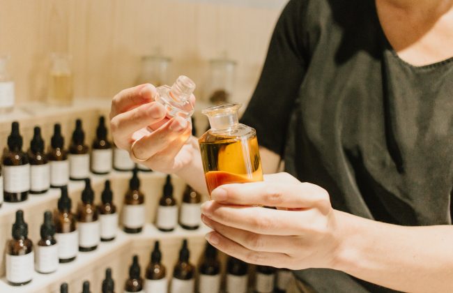 Behind the Scenes of a Perfume Lab: Tour and Perfume Blending